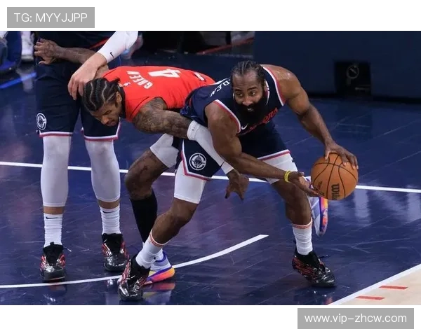 快船伦纳德膝盖挫伤出战成疑 锋线防守存变数